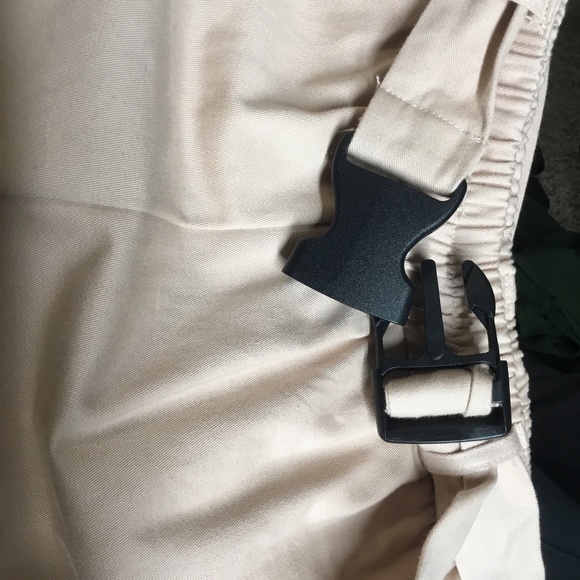 PrettyLittleThing Joggers - Picture 3 of 7